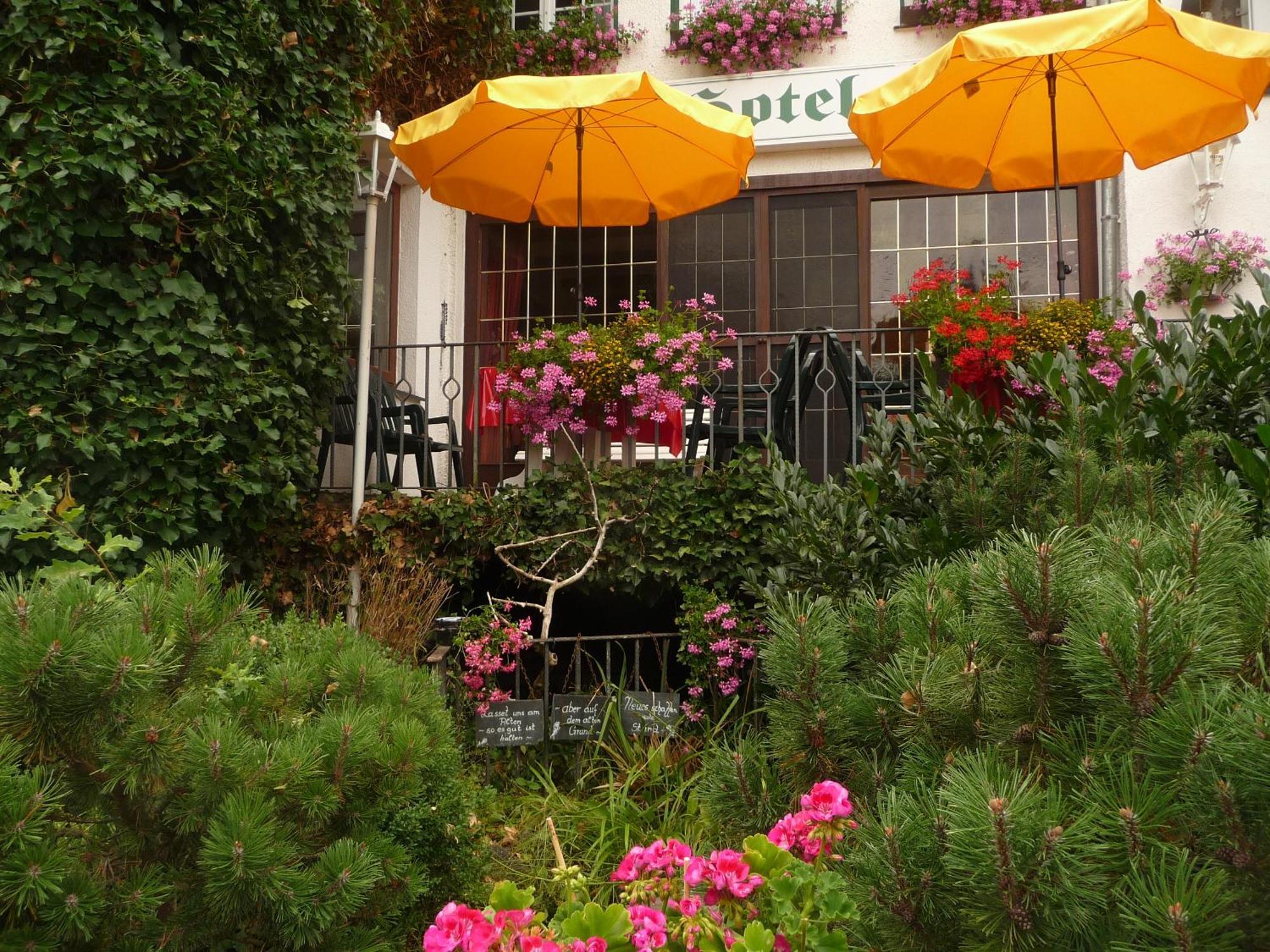 Hotel "Woiler Hof" Garni 에슬로헤 외부 사진